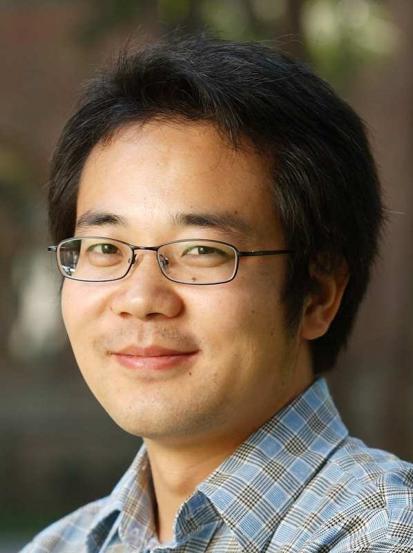 Picture of Professor YANG Xiangfeng